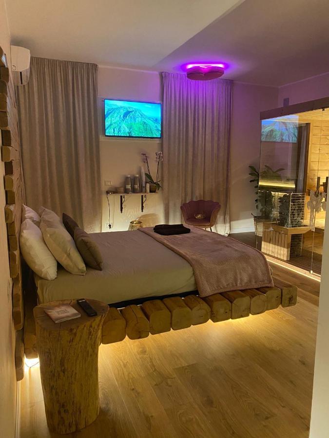 Love Space Sensory Spa & Relax Suite Santa Maria delle Mole Exterior foto