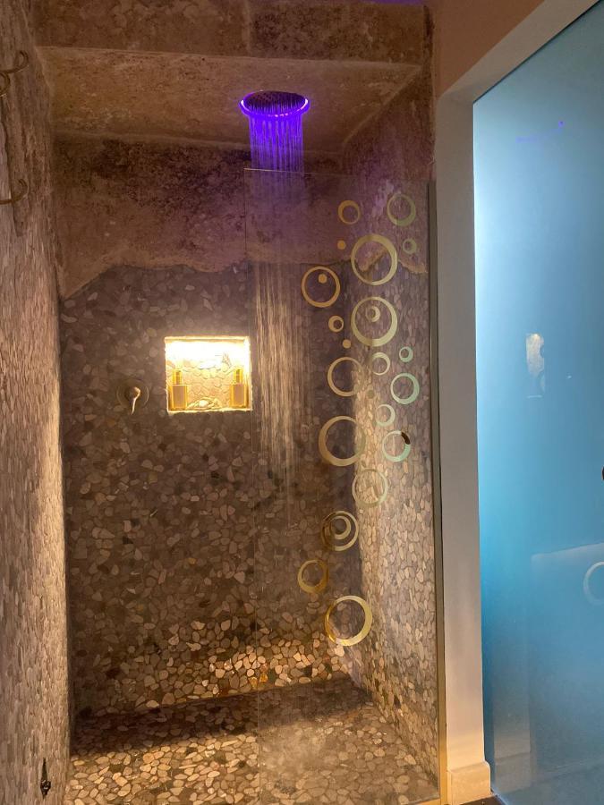 Love Space Sensory Spa & Relax Suite Santa Maria delle Mole Exterior foto